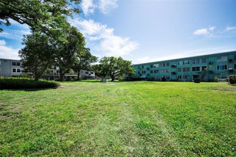 Copropriété à vendre à Clearwater, Floride: 1 chambre, 76.64 m2 № 2109434 - photo 19