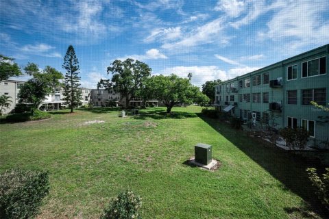 Copropriété à vendre à Clearwater, Floride: 1 chambre, 76.64 m2 № 2109434 - photo 12