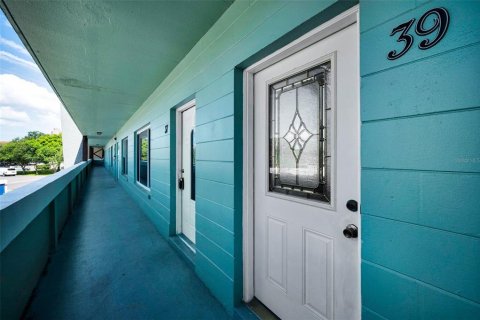 Copropriété à vendre à Clearwater, Floride: 1 chambre, 76.64 m2 № 2109434 - photo 3