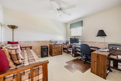 House in Tampa, Florida 3 bedrooms, 216.56 sq.m. № 2141260 - photo 23