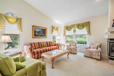 House in Tampa, Florida 3 bedrooms, 216.56 sq.m. № 2141260 - photo 5