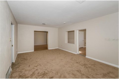 Villa ou maison à louer à Saint Petersburg, Floride: 5 chambres, 307.13 m2 № 2418546 - photo 4