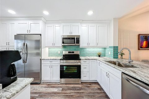 Condominio en venta en Venice, Florida, 2 dormitorios, 107.77 m2 № 2227501 - foto 16