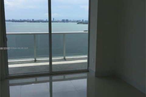 Copropriété à louer à Miami, Floride: 3 chambres, 133.04 m2 № 1763127 - photo 3