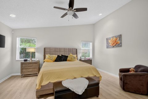 House in Boynton Beach, Florida 3 bedrooms, 179.95 sq.m. № 2182828 - photo 25