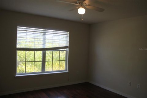 Villa ou maison à louer à Kissimmee, Floride: 4 chambres, 235.14 m2 № 1834892 - photo 17