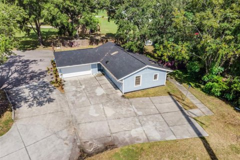 Commercial property in Groveland, Florida 155.8 sq.m. № 2321756 - photo 22