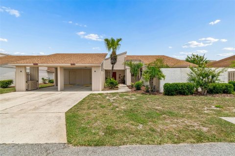 Condo in Mulberry, Florida, 2 bedrooms № 2120658
