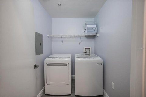 Copropriété à vendre à Saint Petersburg, Floride: 2 chambres, 104.79 m2 № 2369473 - photo 10