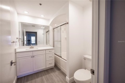 Copropriété à vendre à Saint Petersburg, Floride: 2 chambres, 104.79 m2 № 2369473 - photo 7