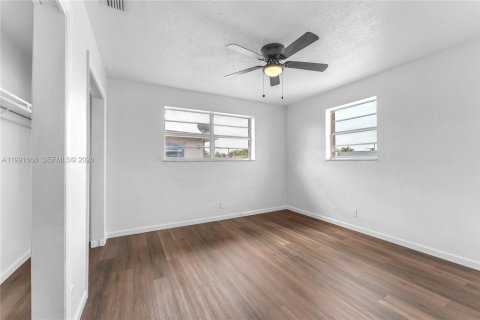 Apartamento en alquiler en Davie, Florida, 2 dormitorios, 78.97 m2 № 2154748 - foto 4