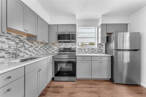 Apartamento en Davie, Florida 2 dormitorios, 78.97 m2 № 2154748