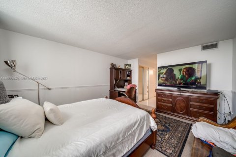 Condo in Aventura, Florida, 1 bedroom № 2091178 - photo 29