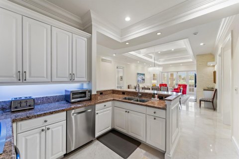 Villa ou maison à vendre à Jupiter, Floride: 4 chambres, 265.33 m2 № 2078405 - photo 13