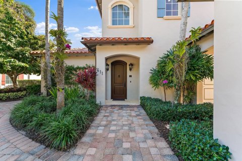 Villa ou maison à vendre à Jupiter, Floride: 4 chambres, 265.33 m2 № 2078405 - photo 4