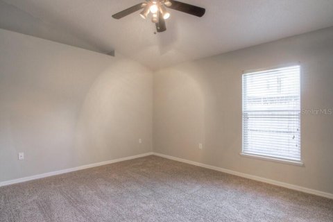 Villa ou maison à louer à Apopka, Floride: 4 chambres, 174.1 m2 № 1914535 - photo 13