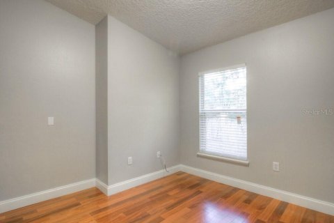 Villa ou maison à louer à Apopka, Floride: 4 chambres, 174.1 m2 № 1914535 - photo 12