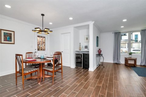 House in Tampa, Florida 3 bedrooms, 221.2 sq.m. № 1744435 - photo 17