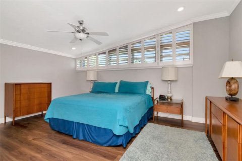 House in Tampa, Florida 3 bedrooms, 221.2 sq.m. № 1744435 - photo 22