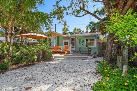 Casa en venta en Treasure Island, Florida, 1 dormitorio, 78.41 m2 № 1634361 - foto 5