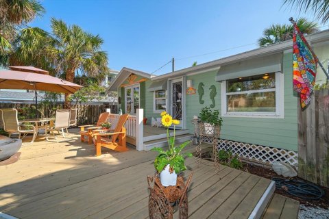 Casa en venta en Treasure Island, Florida, 1 dormitorio, 78.41 m2 № 1634361 - foto 8