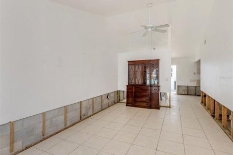 Propiedad comercial en venta en Venice, Florida, 4 dormitorios, 204.2 m2 № 1918425 - foto 12