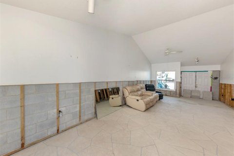 Propiedad comercial en venta en Venice, Florida, 4 dormitorios, 204.2 m2 № 1918425 - foto 23