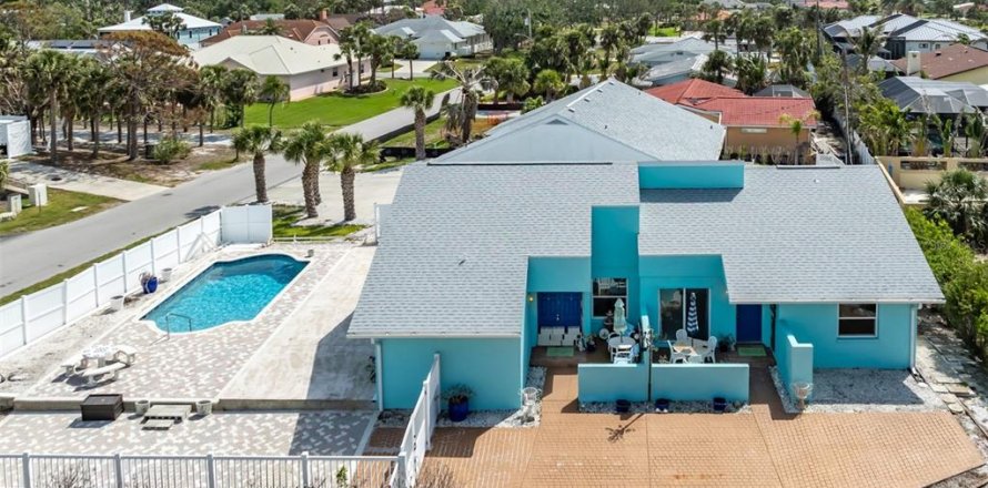 Propiedad comercial en Venice, Florida 4 dormitorios, 204.2 m2 № 1918425
