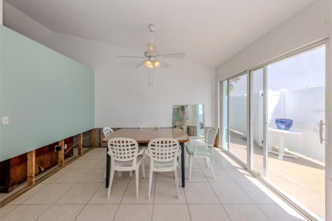 Propiedad comercial en venta en Venice, Florida, 4 dormitorios, 204.2 m2 № 1918425 - foto 15