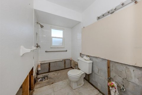 Propiedad comercial en venta en Venice, Florida, 4 dormitorios, 204.2 m2 № 1918425 - foto 22