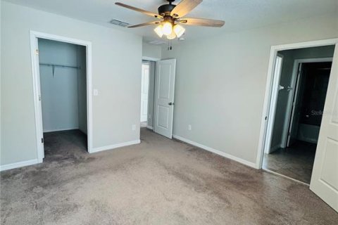 House in Riverview, Florida 5 bedrooms, 302.4 sq.m. № 1609461 - photo 10