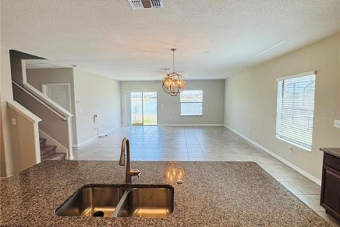 House in Riverview, Florida 5 bedrooms, 302.4 sq.m. № 1609461 - photo 18