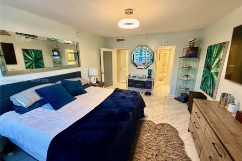 Copropriété à louer à Miami Beach, Floride: 2 chambres, 99.31 m2 № 2077191 - photo 11