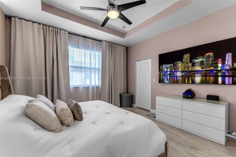 Touwnhouse à vendre à Homestead, Floride: 2 chambres, 113.71 m2 № 2084813 - photo 18