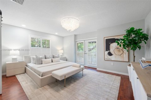 Touwnhouse à louer à Miami, Floride: 3 chambres, 160.72 m2 № 2076357 - photo 15