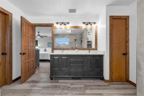 Casa en venta en Orlando, Florida, 4 dormitorios, 287.25 m2 № 1911781 - foto 21