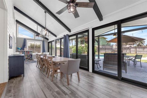 Casa en venta en Orlando, Florida, 4 dormitorios, 287.25 m2 № 1911781 - foto 17