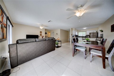 Villa ou maison à vendre à Orlando, Floride: 2 chambres, 121.89 m2 № 2142118 - photo 14