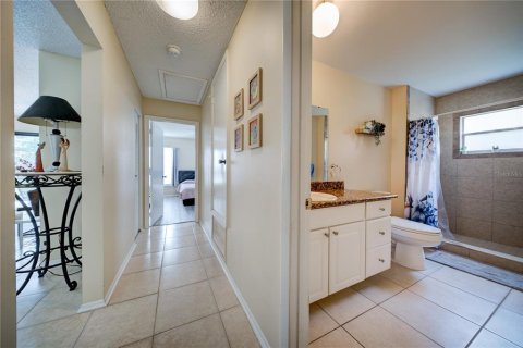 Villa ou maison à vendre à Orlando, Floride: 2 chambres, 121.89 m2 № 2142118 - photo 9