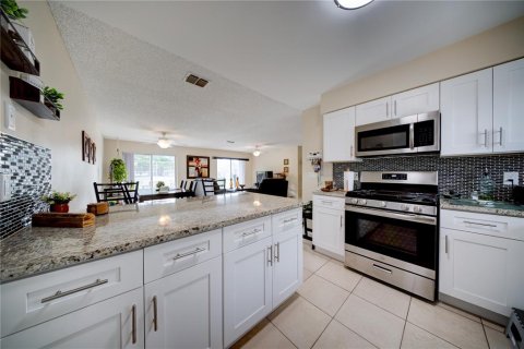 Villa ou maison à vendre à Orlando, Floride: 2 chambres, 121.89 m2 № 2142118 - photo 19