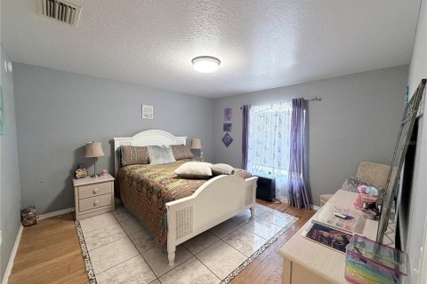Купить виллу или дом в Окала, Флорида 9 комнат, 156.45м2, № 2135999 - фото 2
