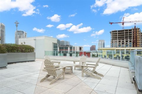 Condo in Tampa, Florida, 2 bedrooms  № 1543524 - photo 19