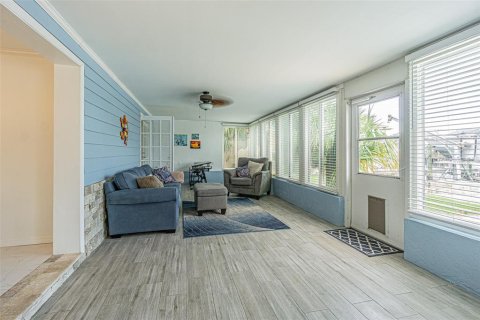 Villa ou maison à vendre à Hudson, Floride: 2 chambres, 138.61 m2 № 1913592 - photo 15
