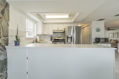 Villa ou maison à vendre à Hudson, Floride: 2 chambres, 138.61 m2 № 1913592 - photo 13