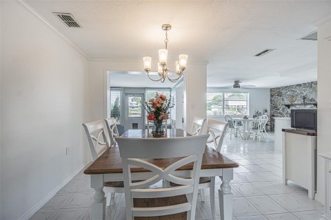 Villa ou maison à vendre à Hudson, Floride: 2 chambres, 138.61 m2 № 1913592 - photo 8