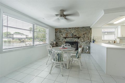 Villa ou maison à vendre à Hudson, Floride: 2 chambres, 138.61 m2 № 1913592 - photo 9