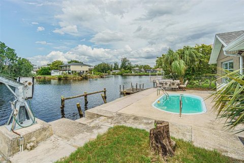 Villa ou maison à vendre à Hudson, Floride: 2 chambres, 138.61 m2 № 1913592 - photo 26