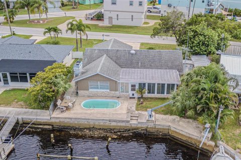 Villa ou maison à vendre à Hudson, Floride: 2 chambres, 138.61 m2 № 1913592 - photo 5