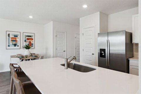 Купить таунхаус в Лейкленд, Флорида 6 комнат, 136.01м2, № 2092639 - фото 11