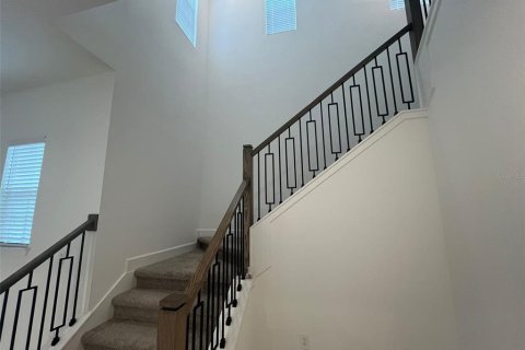Casa en alquiler en Kissimmee, Florida, 4 dormitorios, 339.93 m2 № 1829209 - foto 9